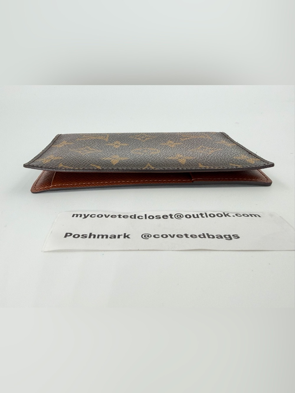 Louis Vuitton Monogram Passport Cover Rank A Condition w/Entrupy COA🤎 - Picture 7 of 15